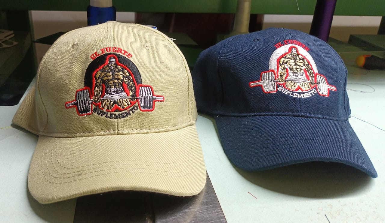 Gorras bordadas con logo corporativo
